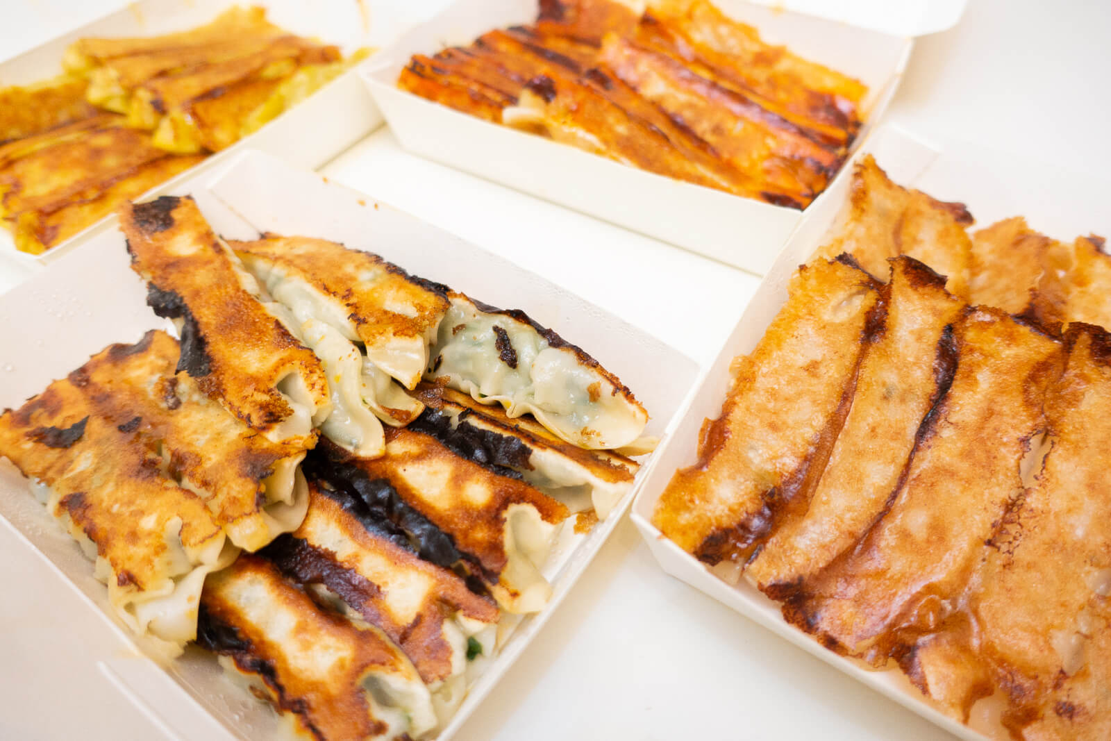 八方雲集の餃子