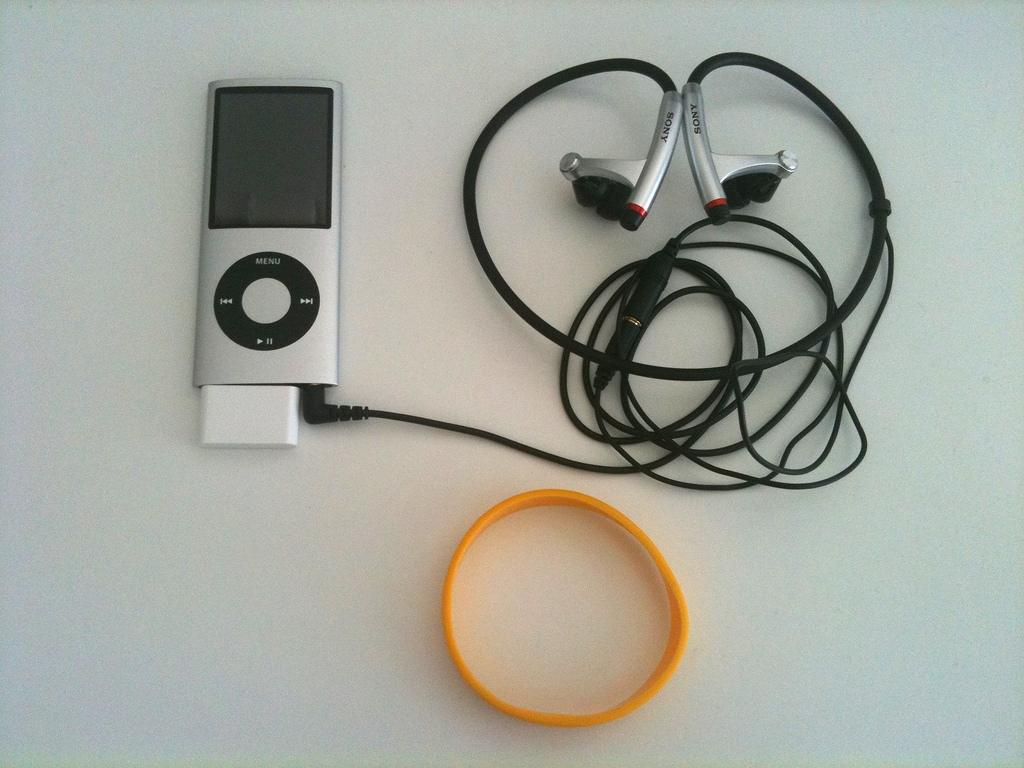 ワイヤレスイヤフォンの利点