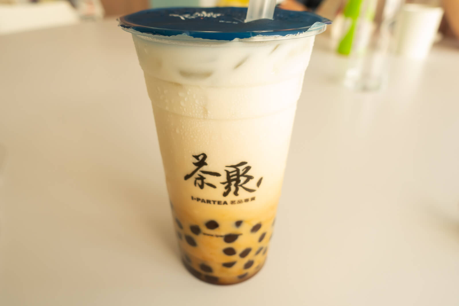 茶聚i-parteaのタピオカミルク